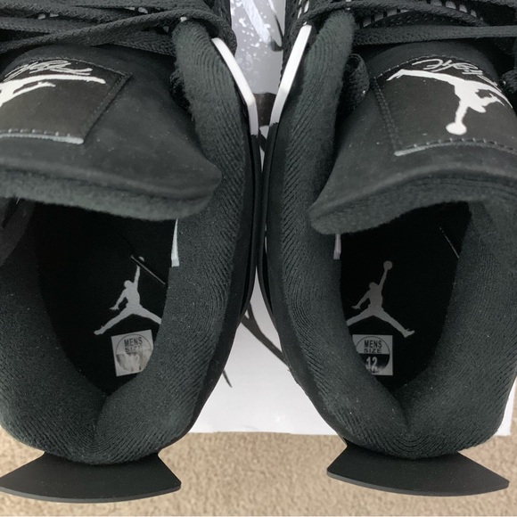 Jordan Retro 4 White Thunder Size 12 Style #FQ8138-001 - Picture 10 of 14